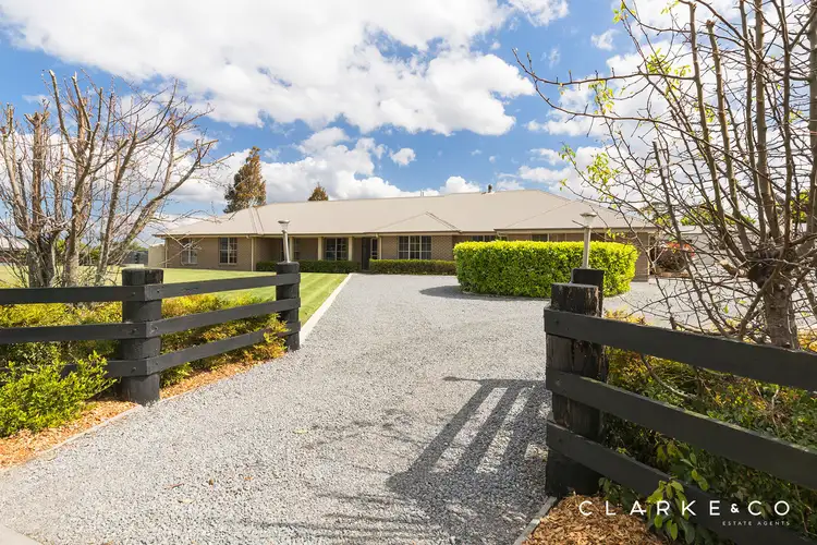 10 Shiraz Close, Hinton NSW 2321