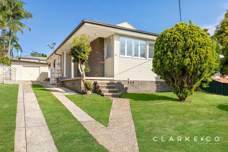 11 Monterey Avenue, Macquarie Hills NSW 2285