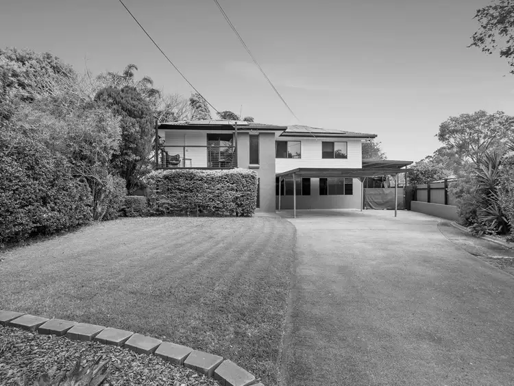 11 Robinia Street, Alexandra Hills QLD 4161
