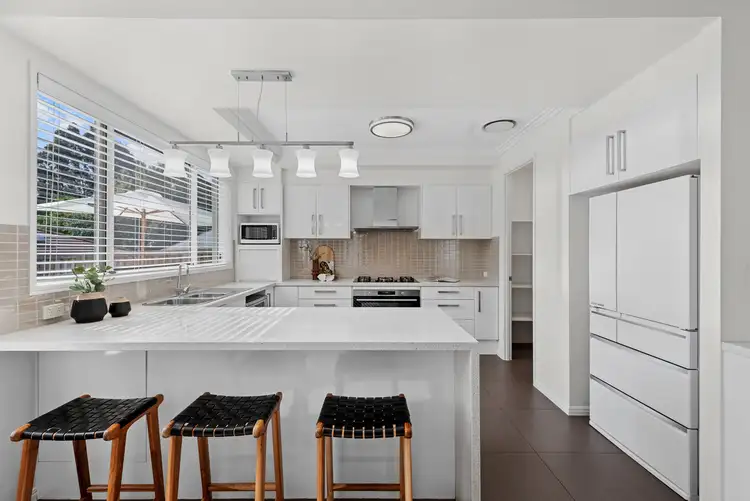 Fifth view of Homely house listing, 19 Westbury Place, Carindale QLD 4152