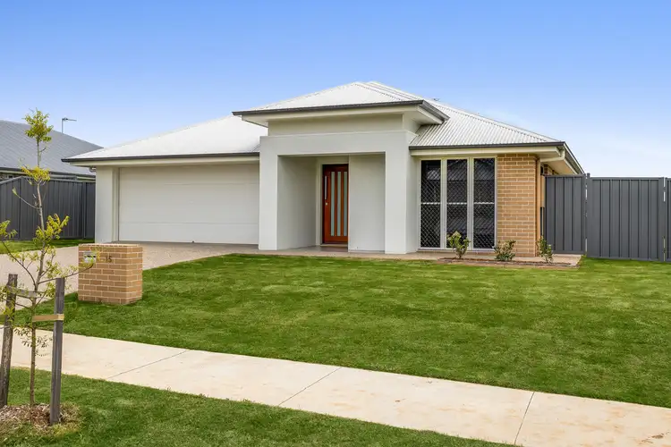 15 Sandford Crescent, Torrington QLD 4350