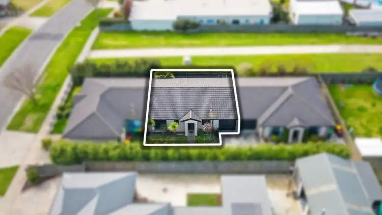 Second view of Homely unit listing, 2/92 St Georges Road, Traralgon VIC 3844