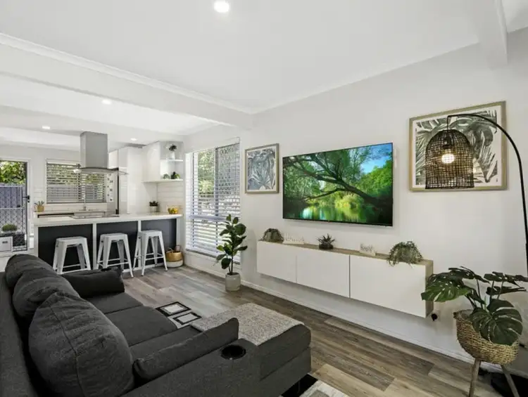19/125 Pappas Way, Carrara QLD 4211