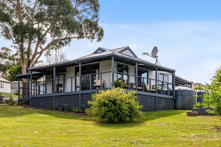 8 Moonar Street, Carlton TAS 7173
