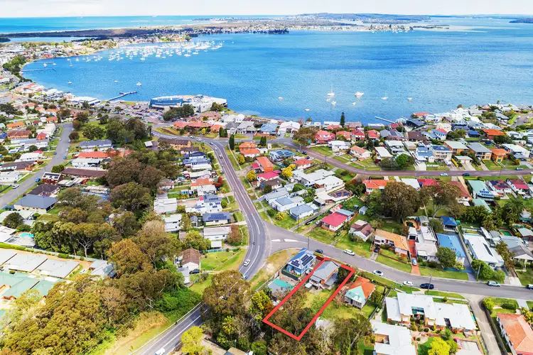 23 Lewers Street, Belmont NSW 2280