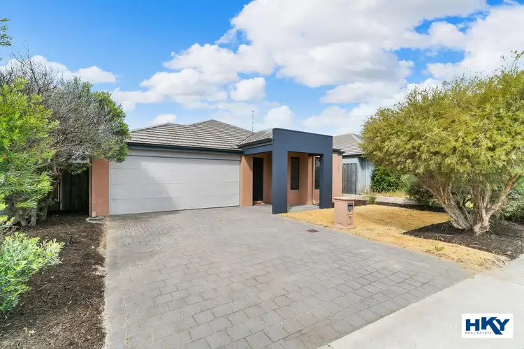 18 Helms Loop, Ellenbrook WA 6069