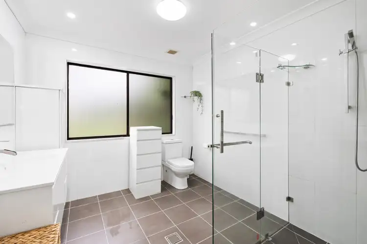 Sixth view of Homely house listing, 4 Rhonda Street, Wyoming NSW 2250