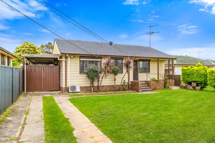 15 Wendouree Street, Busby NSW 2168