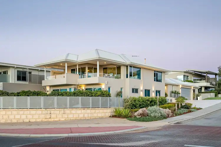 66A West Coast Drive, Marmion WA 6020