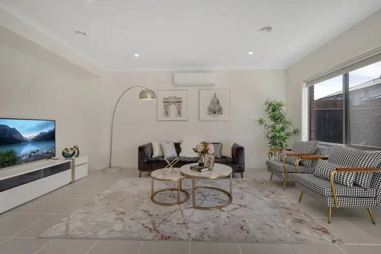 Second view of Homely house listing, 63 Cavenagh Boulevard, Mulgrave VIC 3170