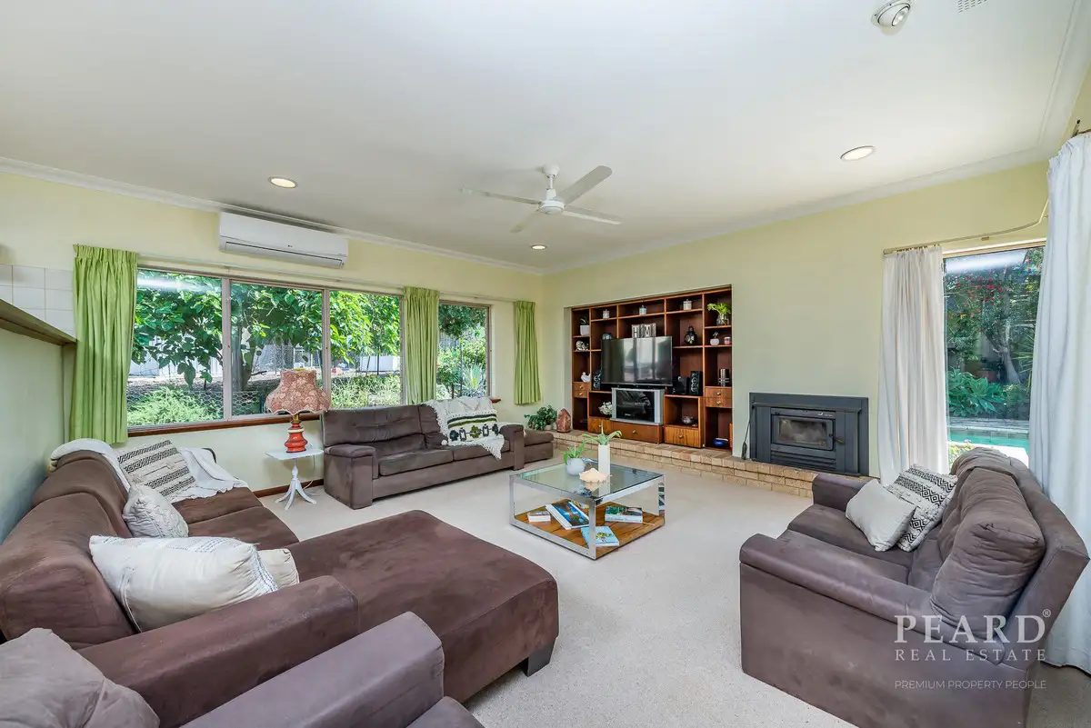 Main view of Homely house listing, 10 Keel Place, Ocean Reef WA 6027