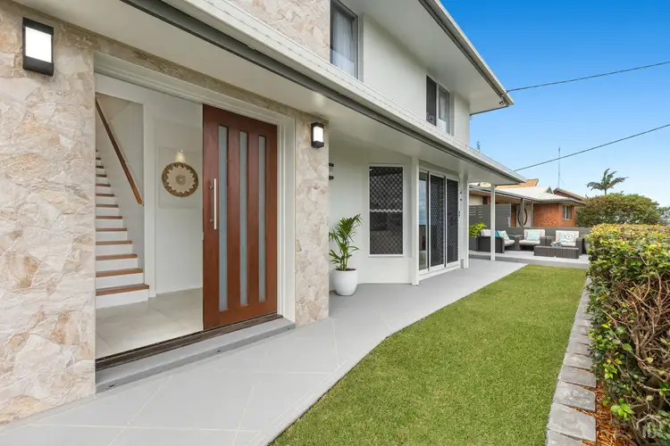 4 James Cook Drive, Banora Point NSW 2486