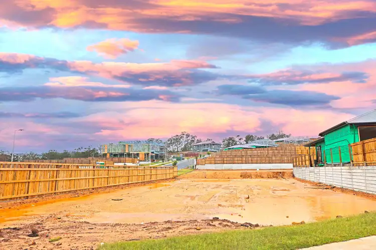 40 Belvedere Drive, Spring Mountain QLD 4300