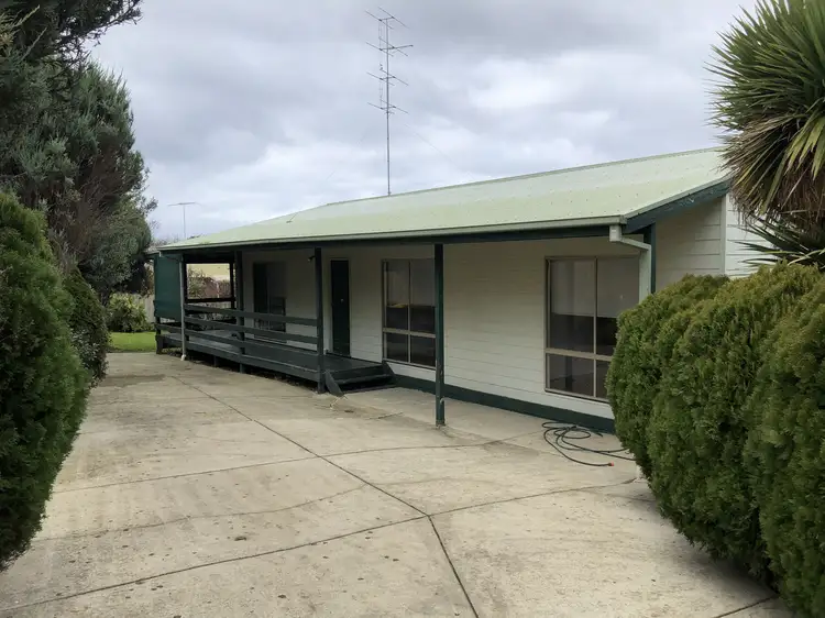 33 Strathmore Drive