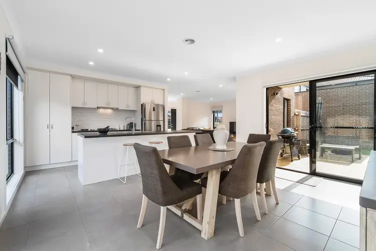 Fifth view of Homely townhouse listing, 3 Hotelier Court, Skye VIC 3977