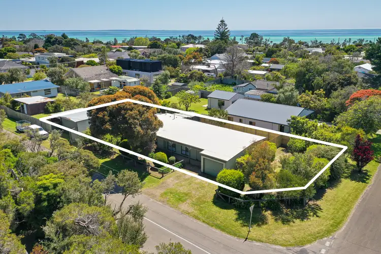 Second view of Homely house listing, 22 Keith Street, Tootgarook VIC 3941