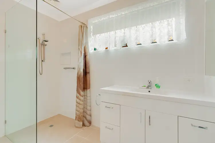 Fifth view of Homely villa listing, 19/1-11 Kentia Crescent, Banora Point NSW 2486