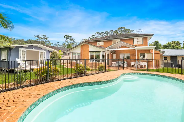 Second view of Homely house listing, 27 Donna Close, Lisarow NSW 2250