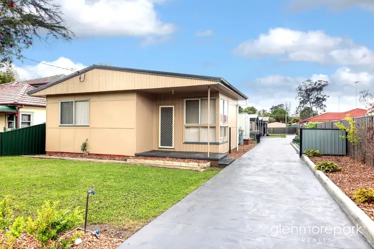 44 College Street, Cambridge Park NSW 2747