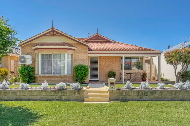 Main view of Homely house listing, 10 Spindrift Boulevard, Rockingham WA 6168