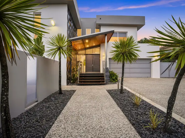 2 Offham Court