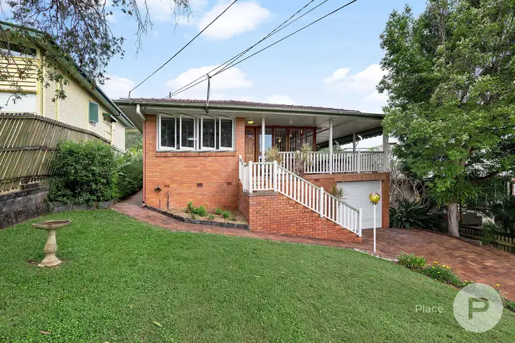 33 Dagmar Street, Holland Park West QLD 4121