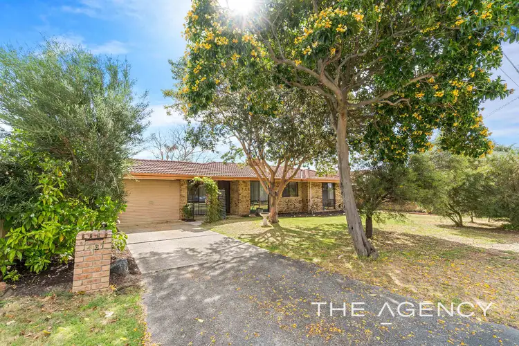 30 Seville Drive, Seville Grove WA 6112