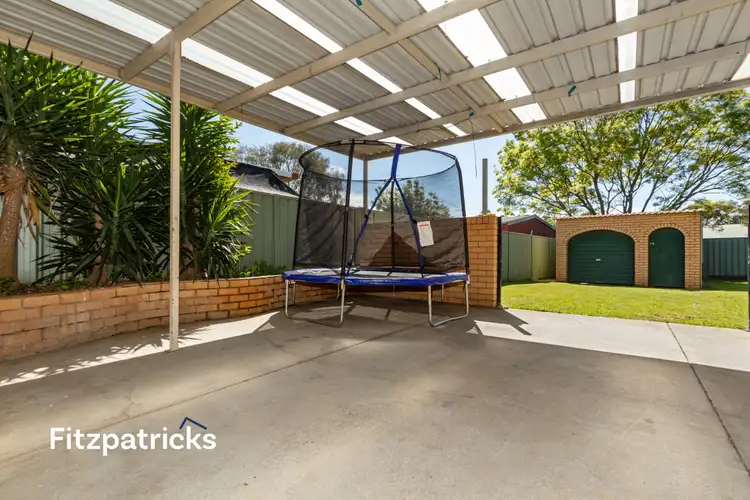 Fifth view of Homely house listing, 25 Pinaroo Drive, Glenfield Park NSW 2650