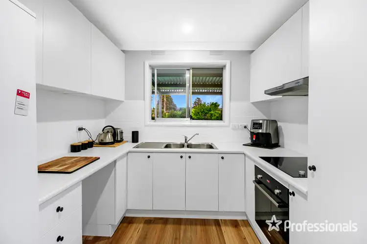 Sixth view of Homely house listing, 82 Vincent Road, Lake Albert NSW 2650