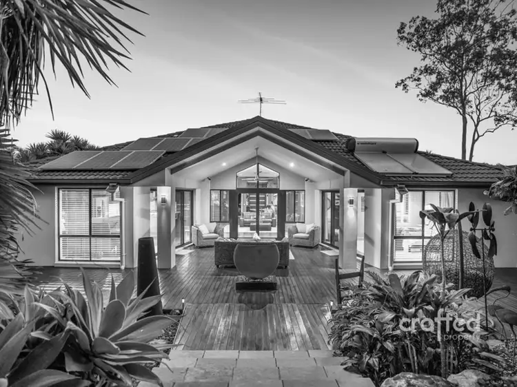 13 Goldfinch Court, Greenbank QLD 4124