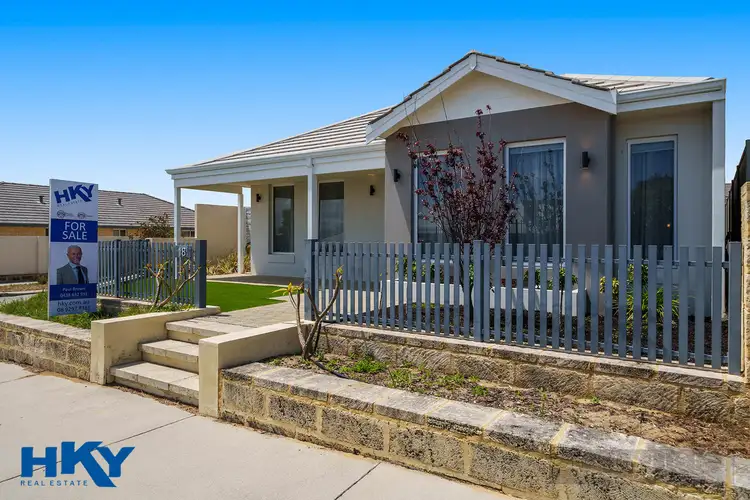 18 Somerton Drive, Alkimos WA 6038