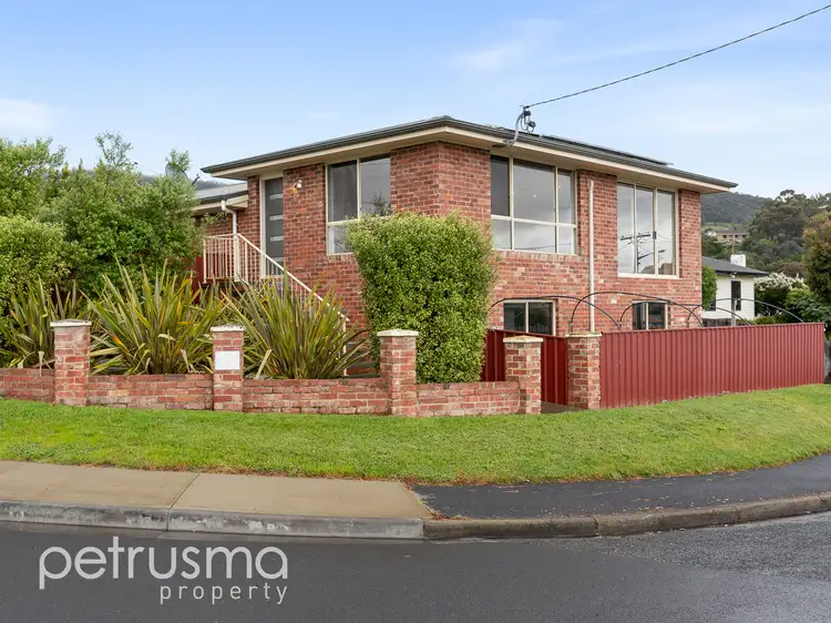 26 Moorina Crescent, Berriedale TAS 7011