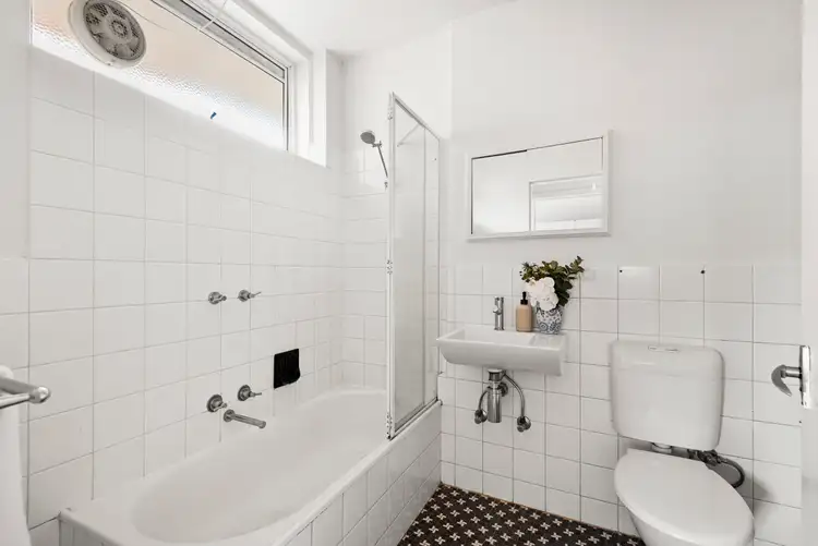Fifth view of Homely apartment listing, 5/1 Power Avenue, Hawthorn VIC 3122