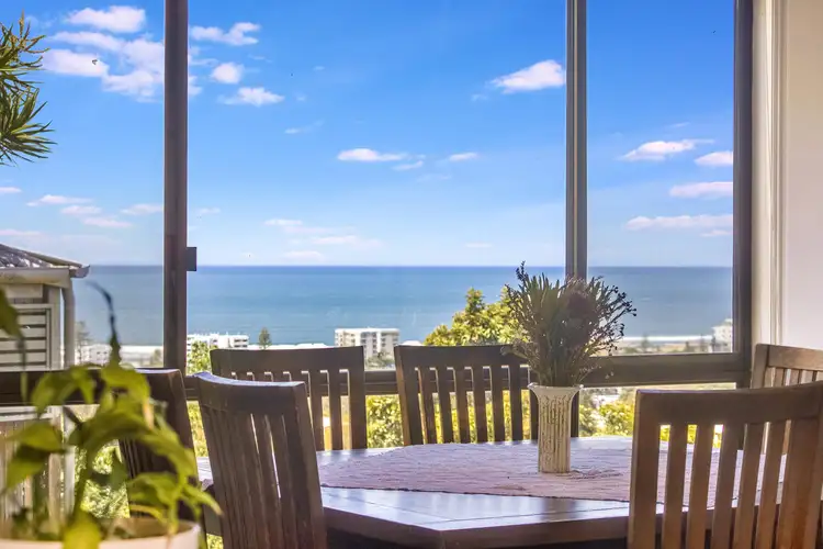14 Bob Barnard Drive, Tugun QLD 4224