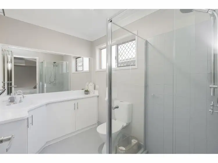 Sixth view of Homely house listing, 4 Callistemon Close, Frenchville QLD 4701