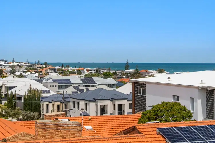 Sixth view of Homely house listing, 2/41A Sorrento Street, North Beach WA 6020