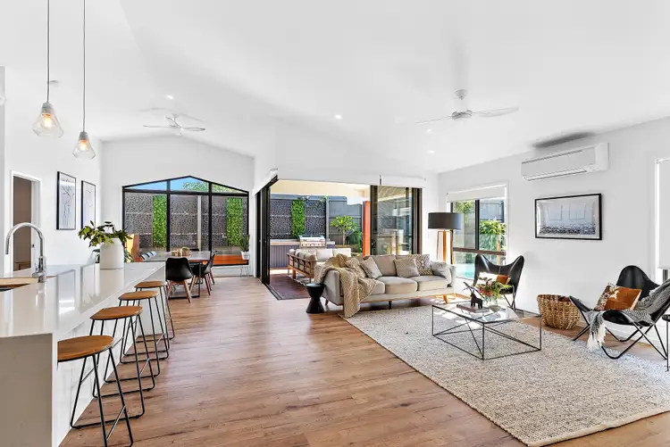 32 Wood Crescent, Baringa QLD 4551