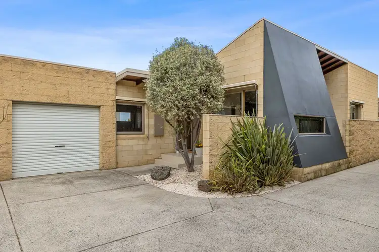 1/18 Foam Court, Torquay VIC 3228