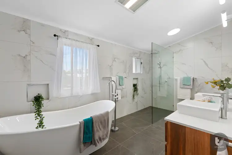 Fifth view of Homely house listing, 3 Artemis Avenue, Seven Hills QLD 4170