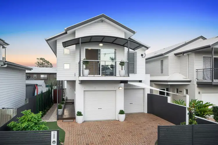 70 Grattan Terrace, Manly QLD 4179