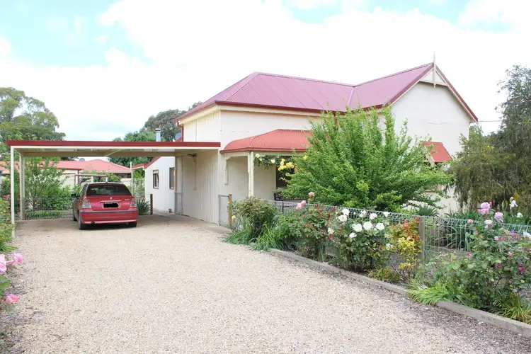 17 Moorhouse Tce, Riverton SA 5412