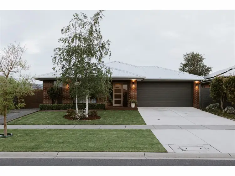11 Relph Avenue, Sale VIC 3850