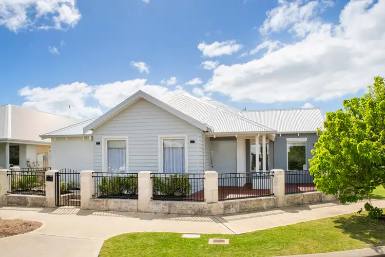 4 Homestead Promenade, West Busselton WA 6280