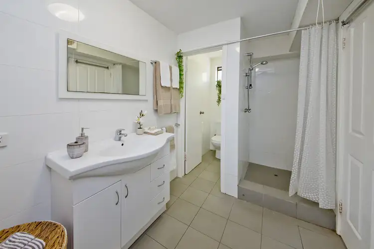 Fifth view of Homely unit listing, 5/72 Hastings Street, Scarborough WA 6019