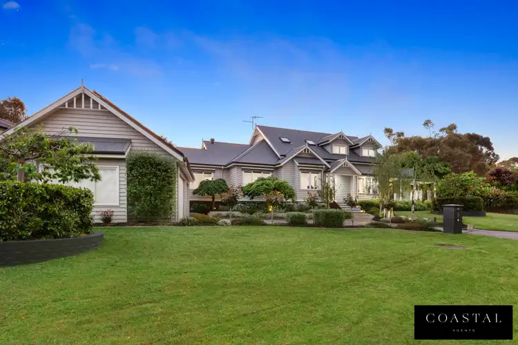 2 Sally Close, Mount Eliza VIC 3930