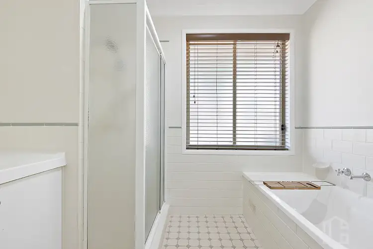 Fifth view of Homely house listing, 33 Kingfisher Crescent, Bullaburra NSW 2784