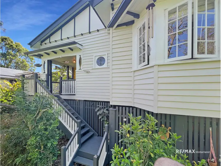 2 Myrtle Street, Maleny QLD 4552