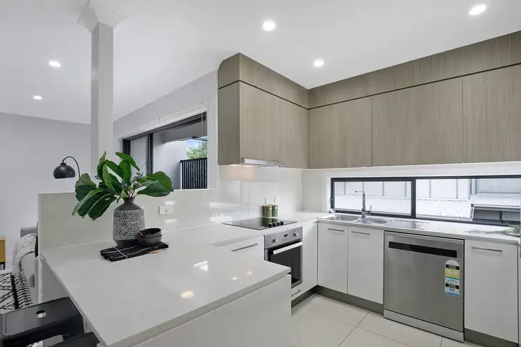 Sixth view of Homely townhouse listing, 2/38 Birdwood Road, Carina Heights QLD 4152
