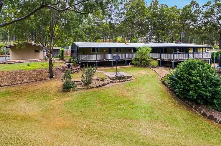 715 Murphys Creek Road, Upper Lockyer QLD 4352