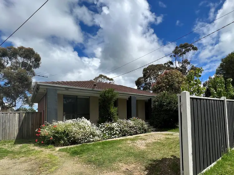 19 Gogoll Crescent